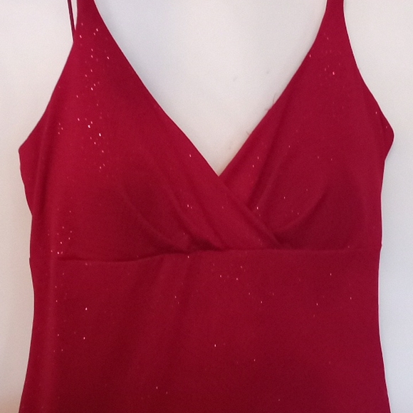 Shiny Red Dress - Picture 1 of 7